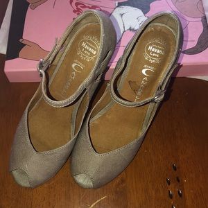 Jeffrey Campbell Regina Grey like new 6